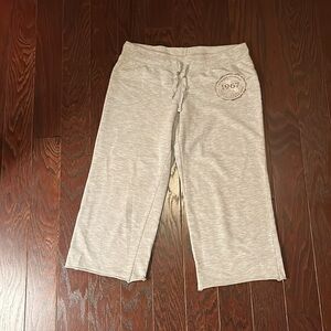 No Boundaries Low Rise Drawstring Yoga Capris Size Medium Junior